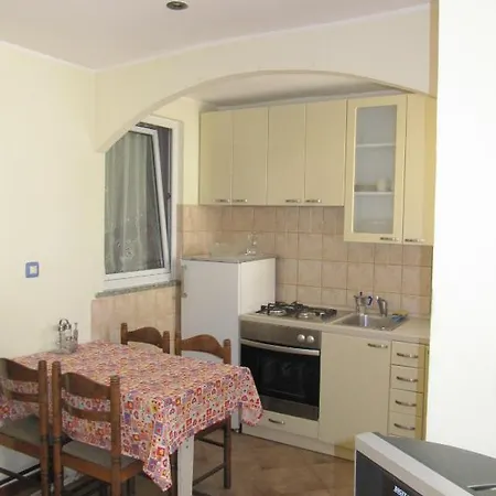 Διαμέρισμα Polomcic *