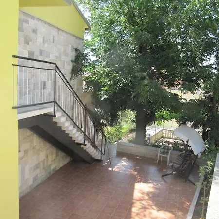 Apartment Polomcic Pula